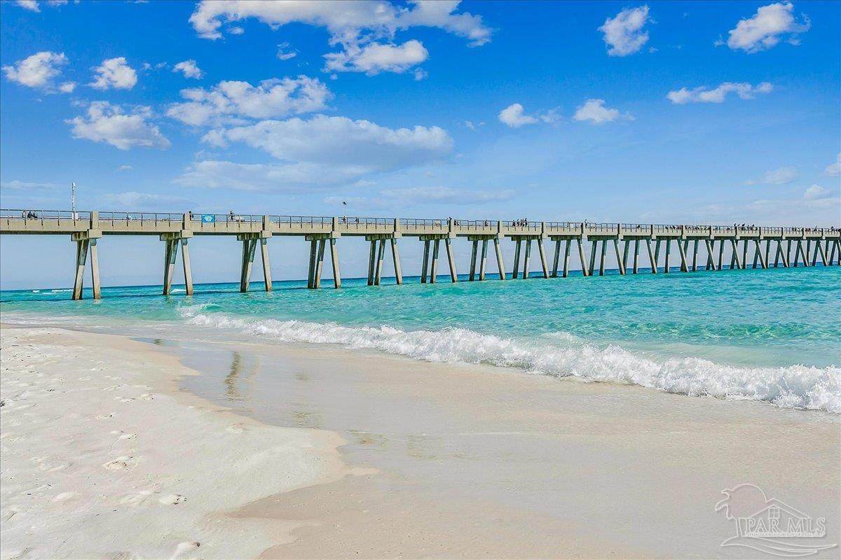 https://bt-photos.global.ssl.fastly.net/pensacola/orig_boomver_1_680096-2.jpg