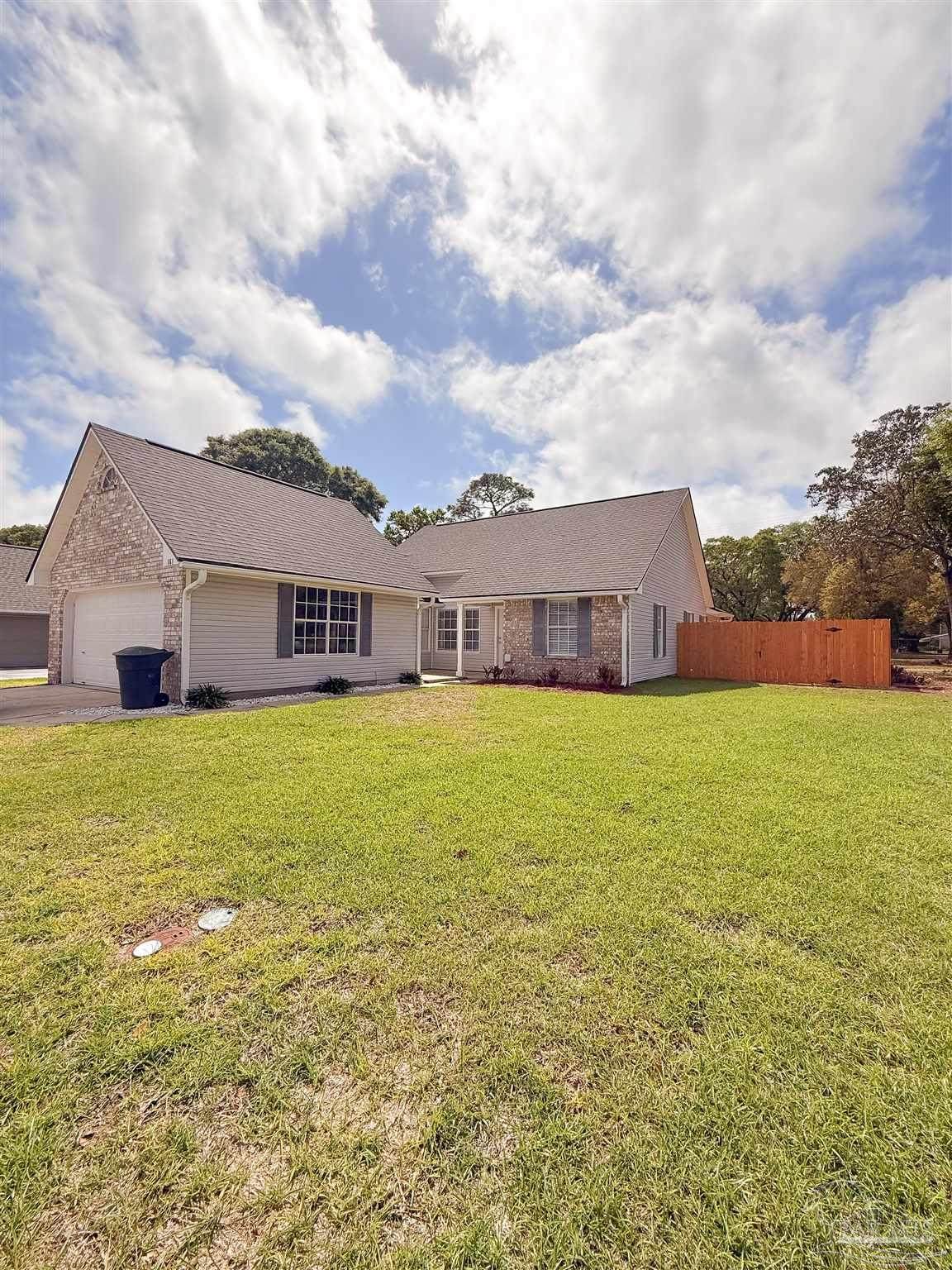 https://bt-photos.global.ssl.fastly.net/pensacola/orig_boomver_1_680512-2.jpg