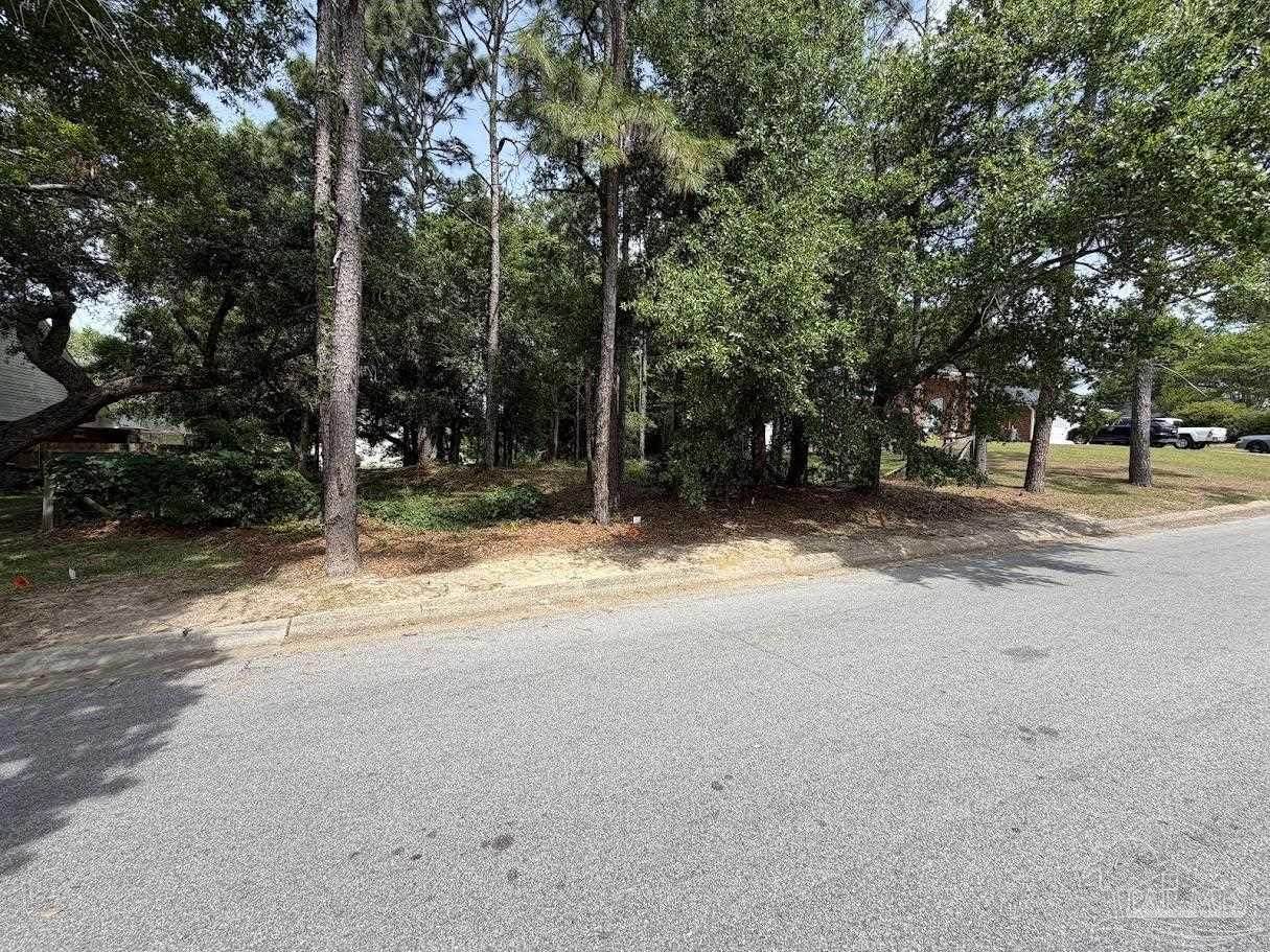 6400 Guilford Dr - Photo 1