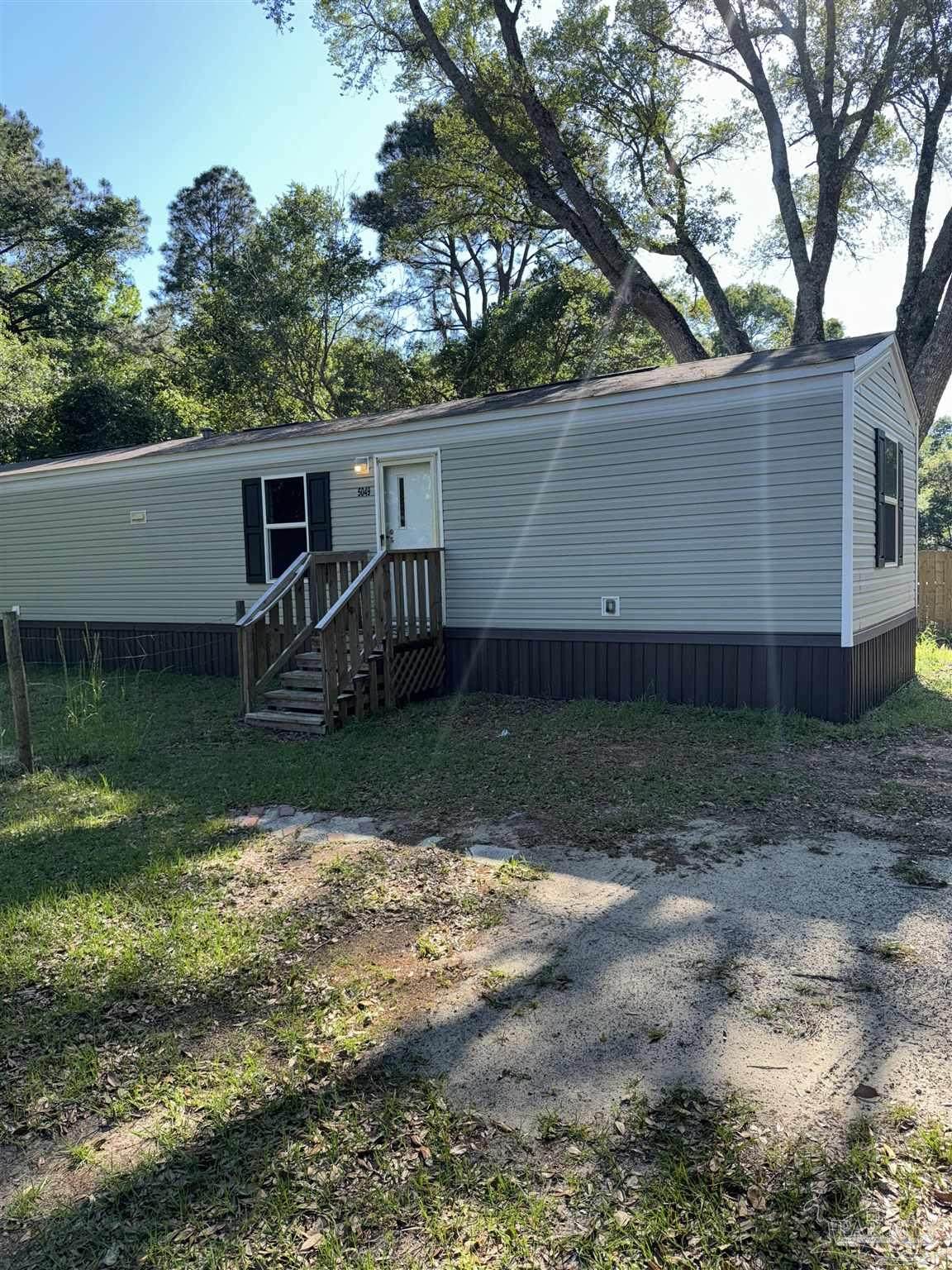 https://bt-photos.global.ssl.fastly.net/pensacola/orig_boomver_1_682160-2.jpg
