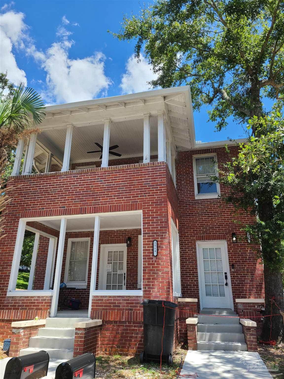 504 Spring St - Photo 1