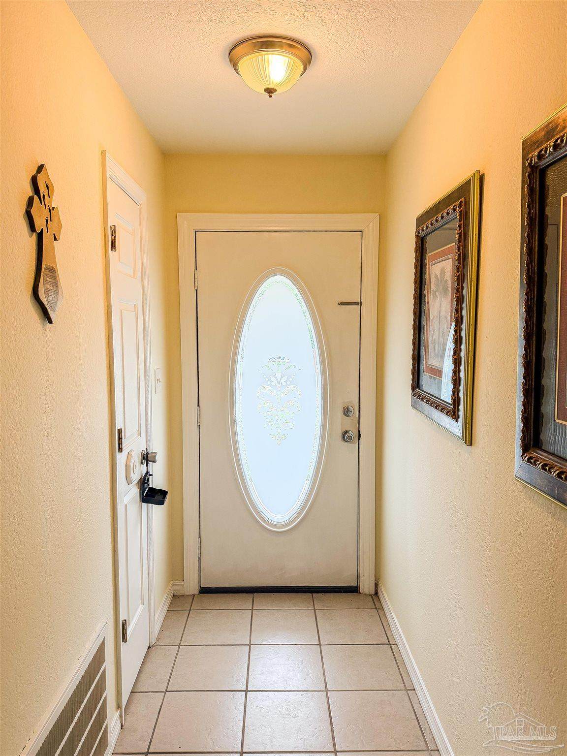 https://bt-photos.global.ssl.fastly.net/pensacola/1280_boomver_1_682425-2.jpg