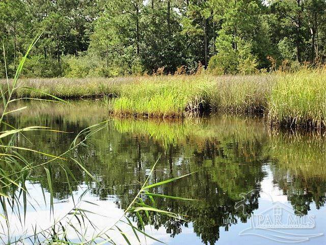 https://bt-photos.global.ssl.fastly.net/pensacola/orig_boomver_1_683522-2.jpg