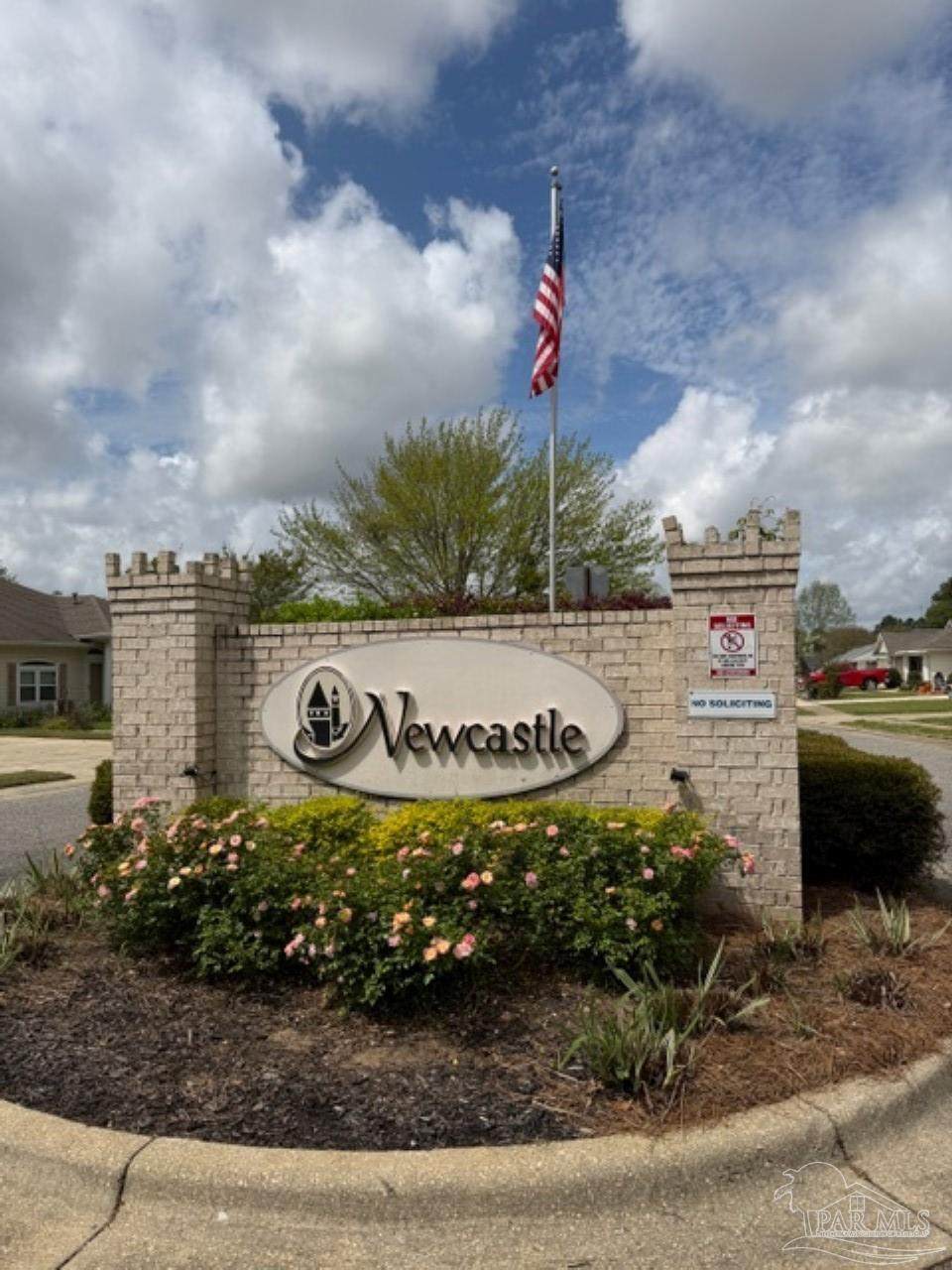 8907 Camelot Pl - Photo 1
