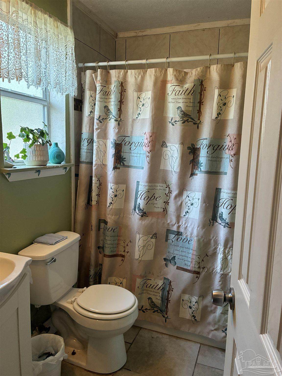 https://bt-photos.global.ssl.fastly.net/pensacola/1280_boomver_1_685616-2.jpg