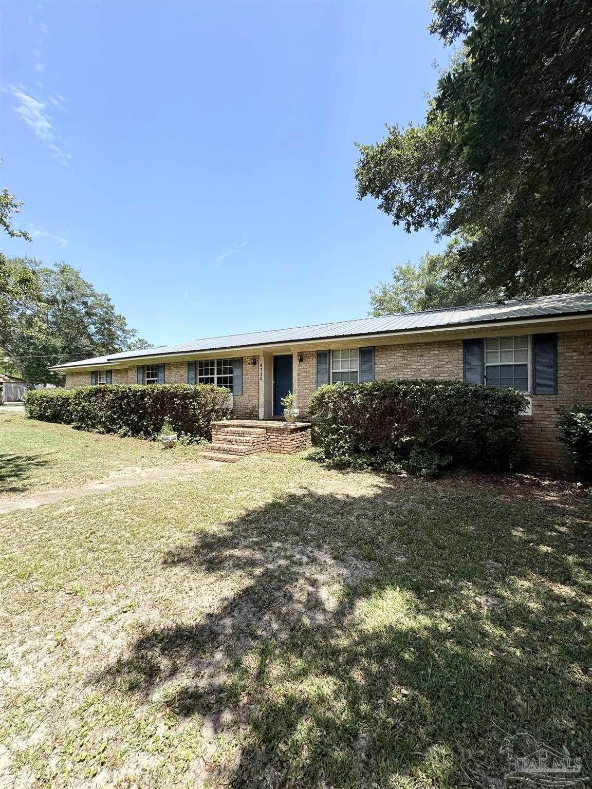 https://bt-photos.global.ssl.fastly.net/pensacola/orig_boomver_1_686038-2.jpg