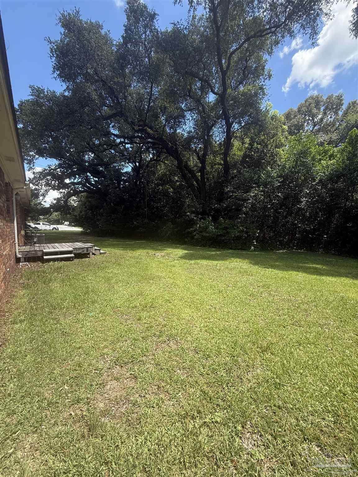 https://bt-photos.global.ssl.fastly.net/pensacola/orig_boomver_2_686183-2.jpg