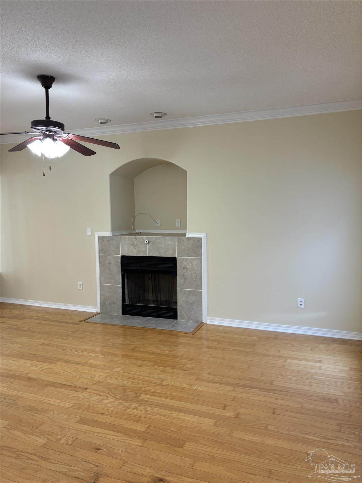 https://bt-photos.global.ssl.fastly.net/pensacola/orig_boomver_1_687942-2.jpg