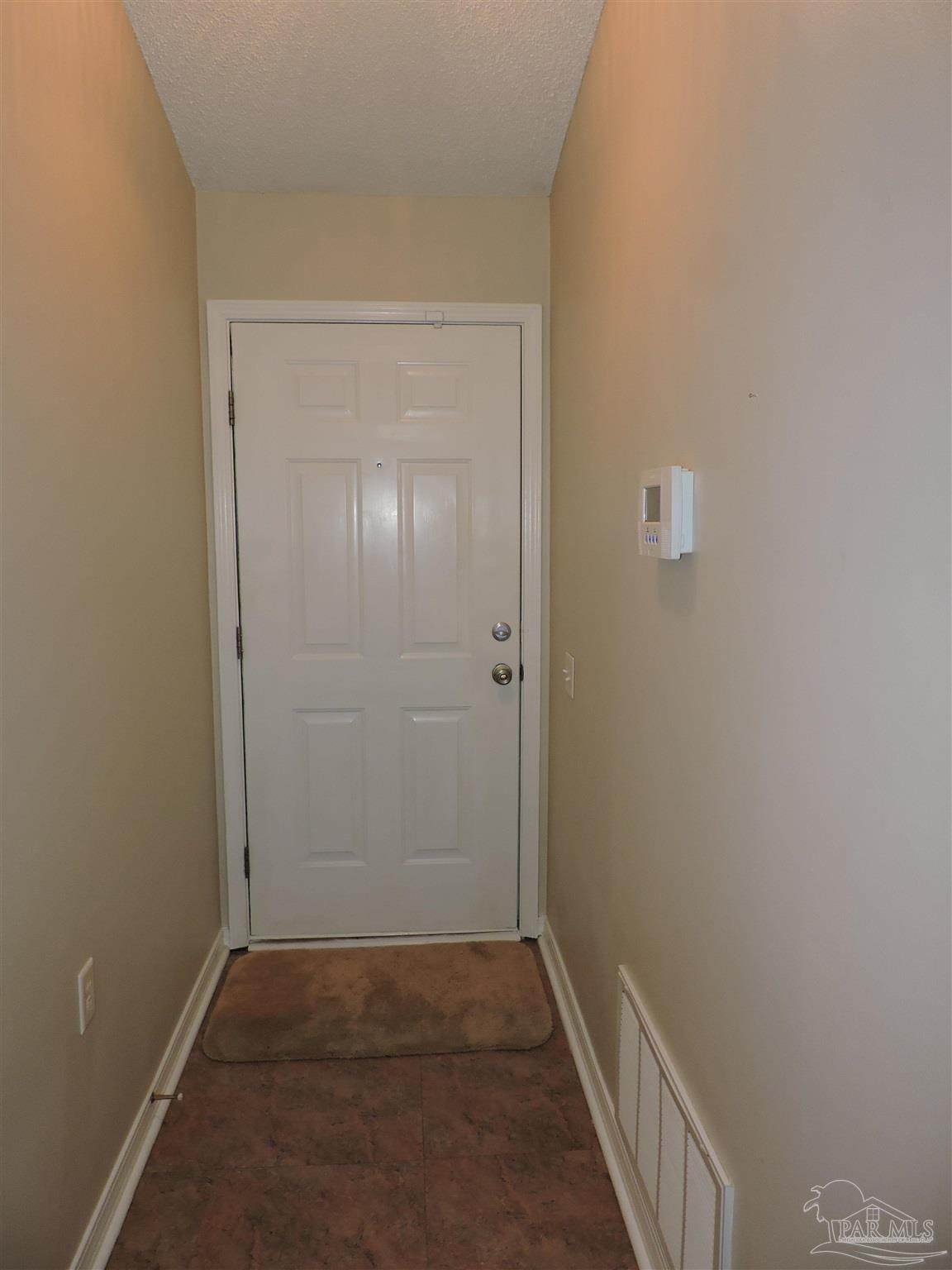 https://bt-photos.global.ssl.fastly.net/pensacola/orig_boomver_1_688097-2.jpg