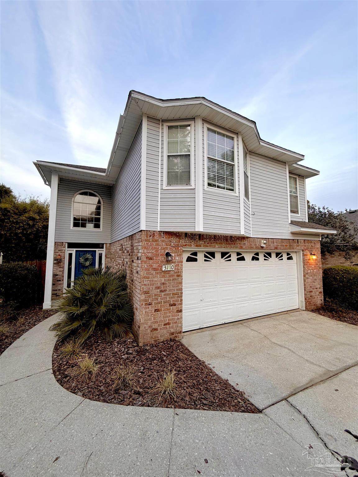 3110 Leesburg Sq - Photo 1