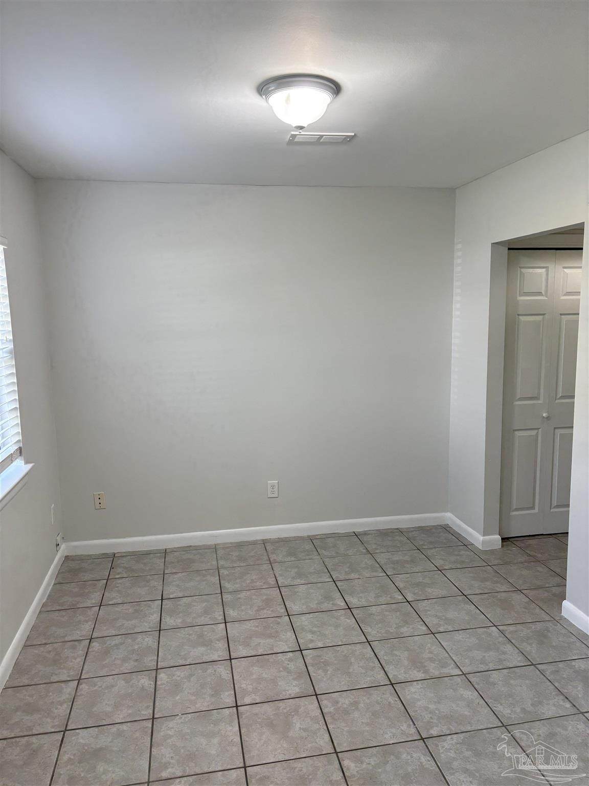 https://bt-photos.global.ssl.fastly.net/pensacola/orig_boomver_1_688294-2.jpg