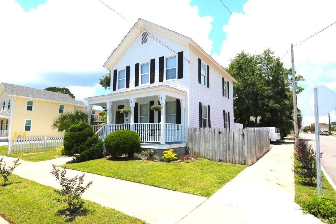 500 Gregory St - Photo 1
