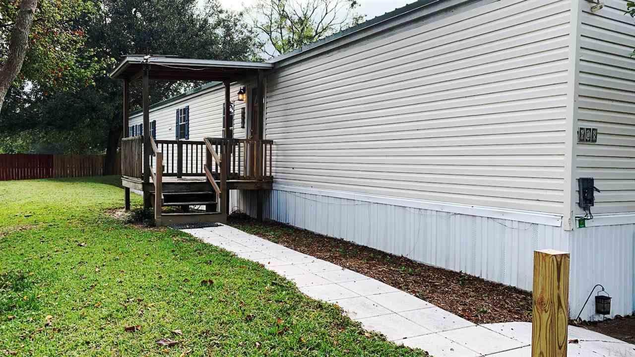 608 Paulding Ave - Photo 1