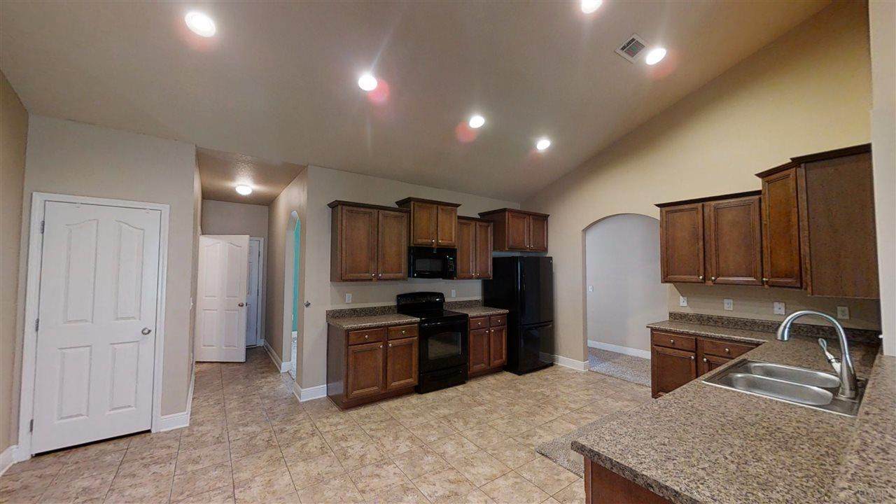 6758 Weathered Dr - Photo 1