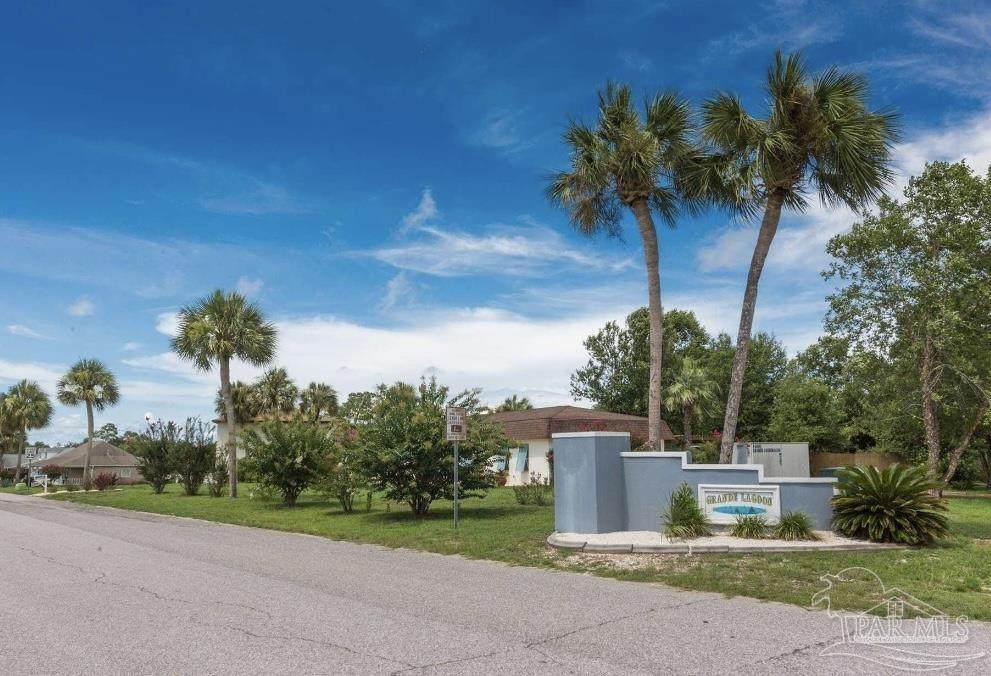 5527 Grande Lagoon Ct - Photo 1