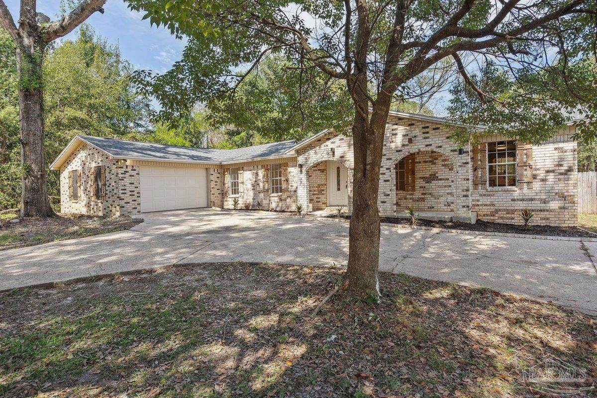 122 Eden Ln - Photo 1