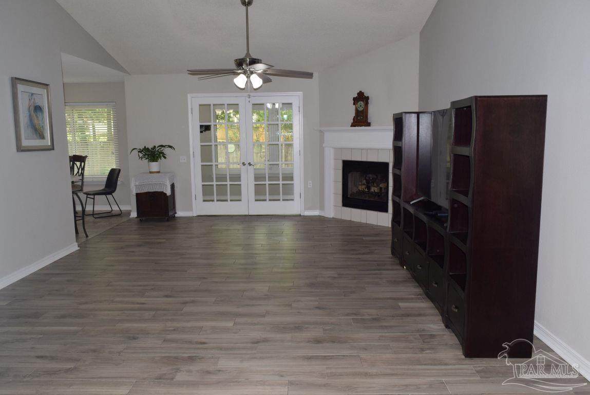 5537 Shadow Grove Blvd - Photo 1