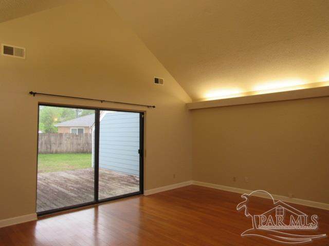 https://bt-photos.global.ssl.fastly.net/pensacola/orig_boomver_2_686836-2.jpg