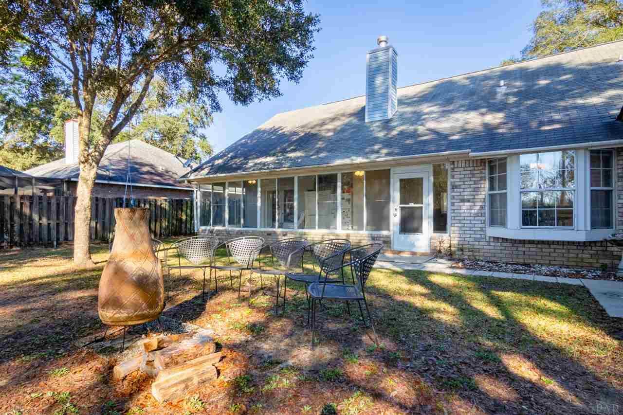 1705 Donegal Dr - Photo 1