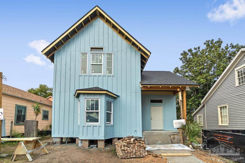 412 Belmont - Photo 1