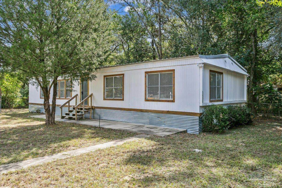 https://bt-photos.global.ssl.fastly.net/pensacola/orig_boomver_3_669973-2.jpg