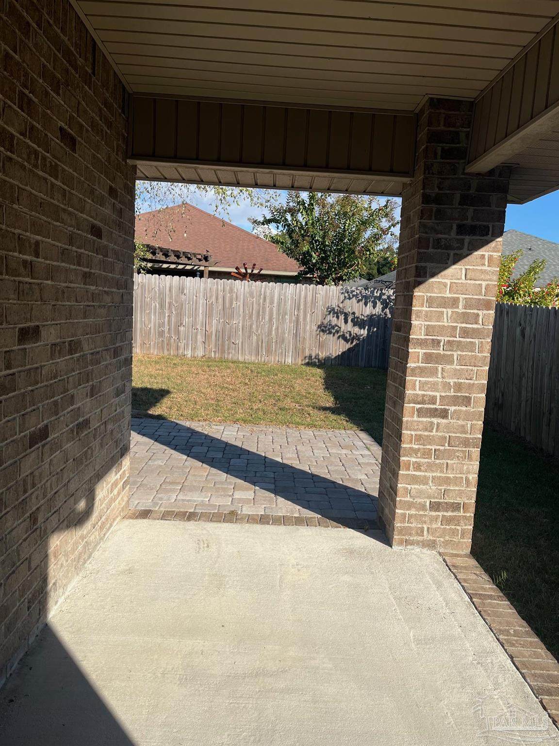https://bt-photos.global.ssl.fastly.net/pensacola/orig_boomver_2_673423-2.jpg