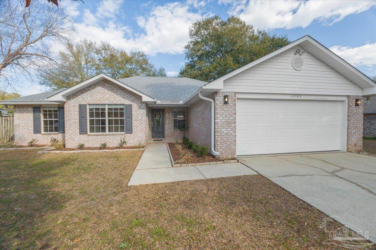 4882 Pineview Ridge Rd - Photo 1