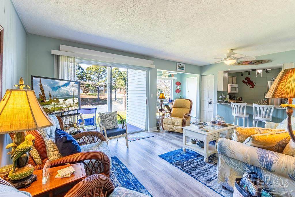 4000 Gulf Terrace Dr - Photo 1