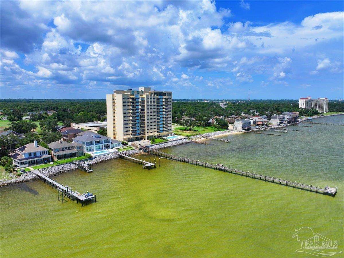 825 Bayshore Dr - Photo 1