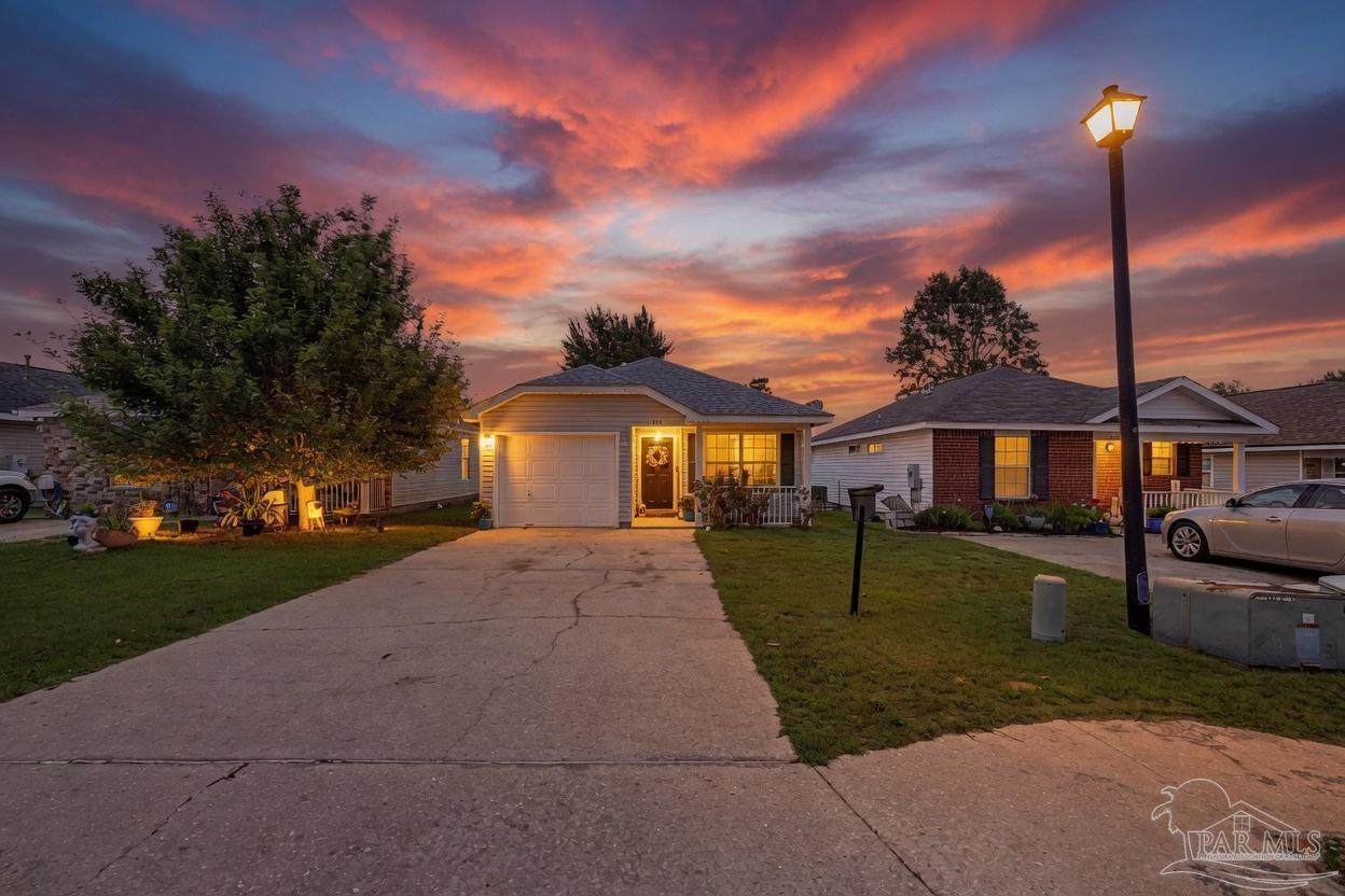 810 Hanover Dr - Photo 1
