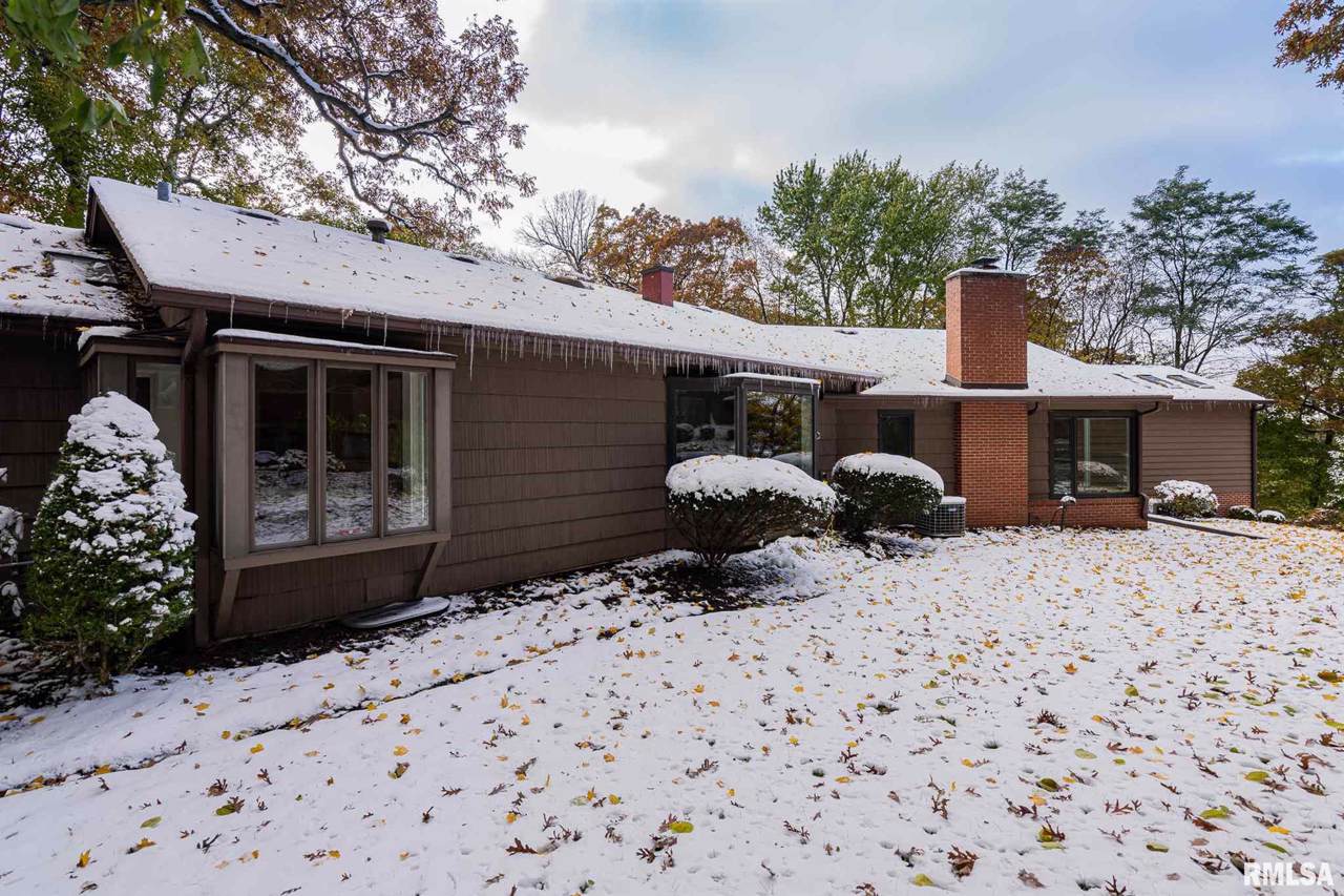 2131 9TH Avenue - Photo 1