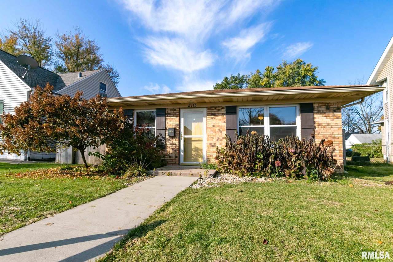2115 3RD Street - Photo 1