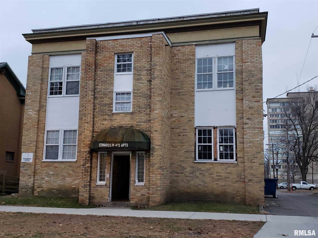 720 Edwards Street - Photo 1
