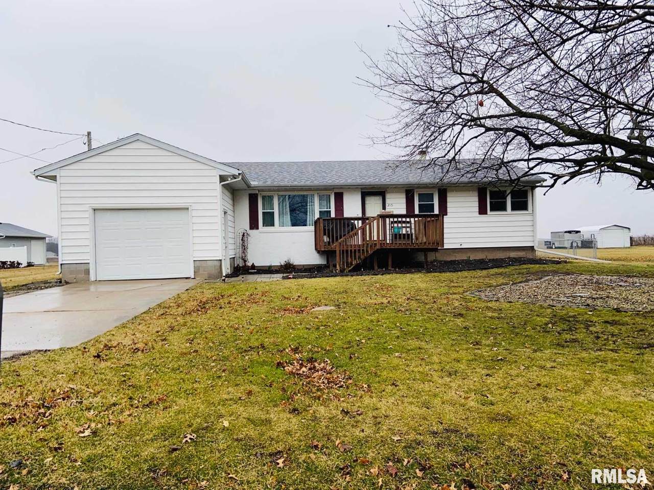 215 Yates Street - Photo 1
