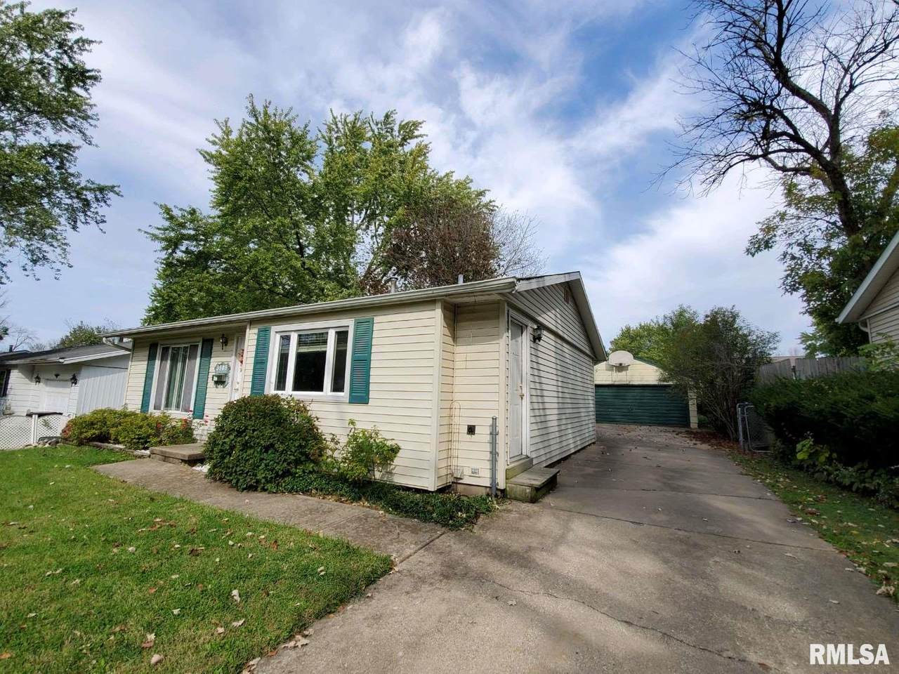 3809 Warwick Street - Photo 1