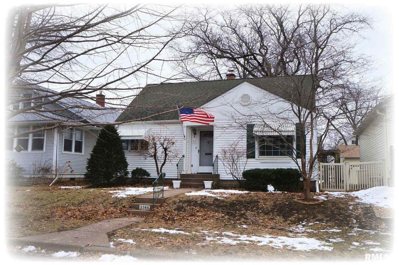 2366 28TH Street - Photo 1