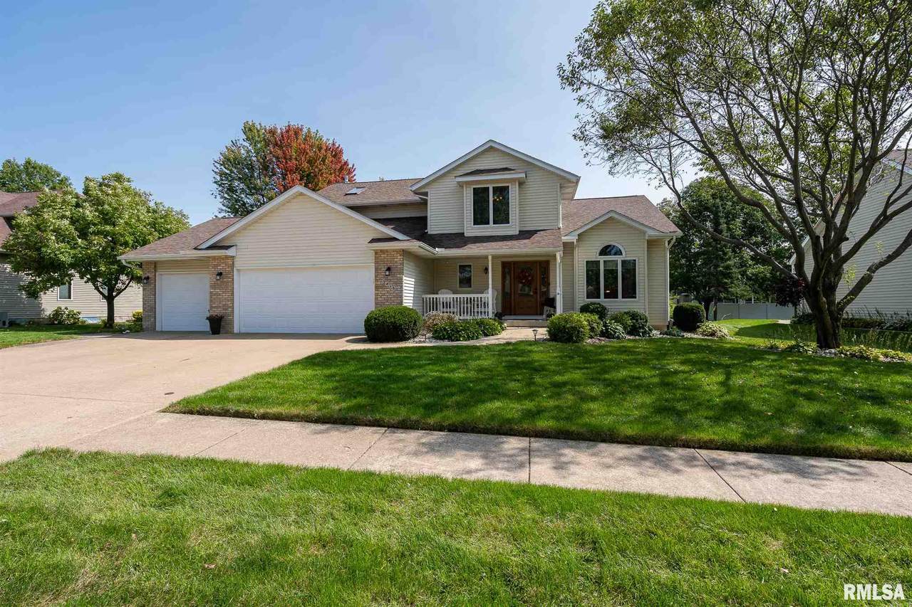 3418 76TH Street - Photo 1