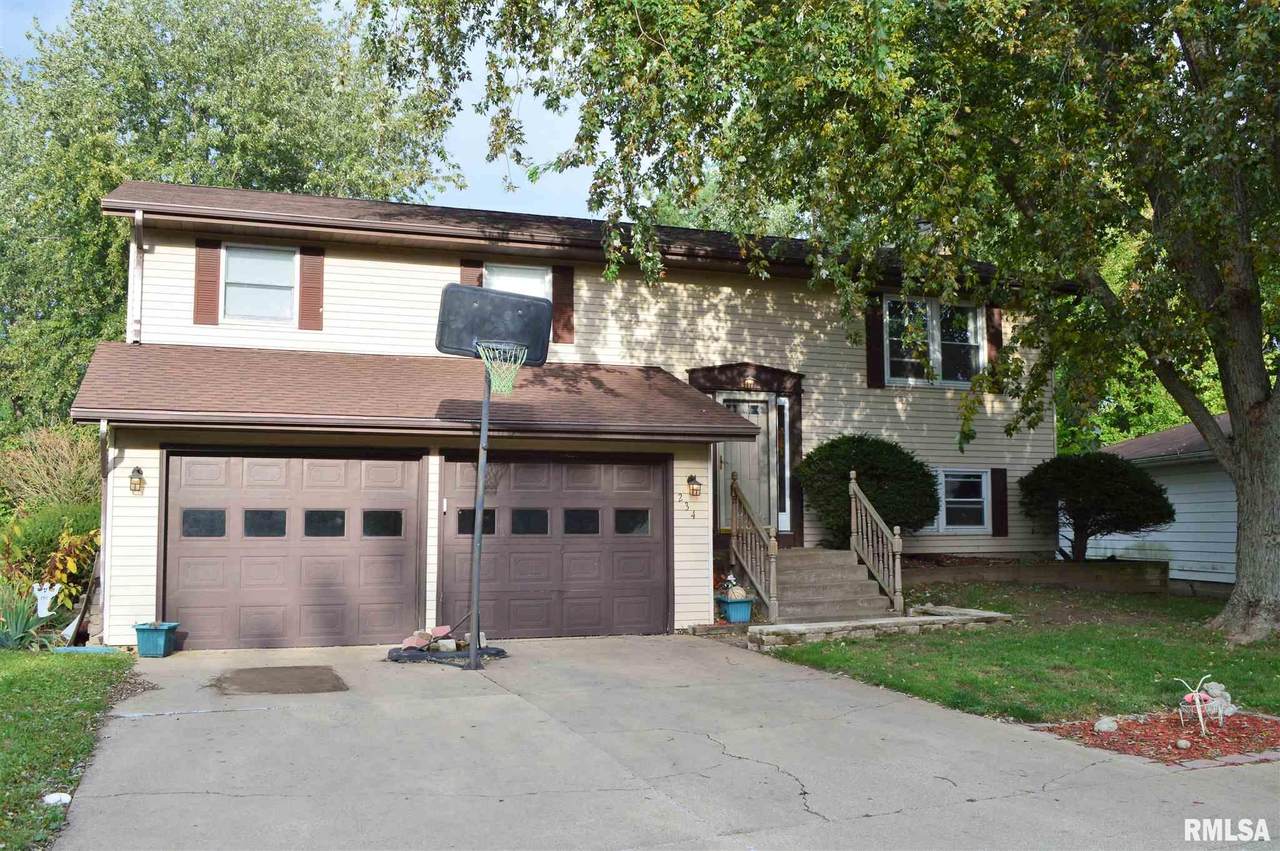 234 Hazel Street - Photo 1