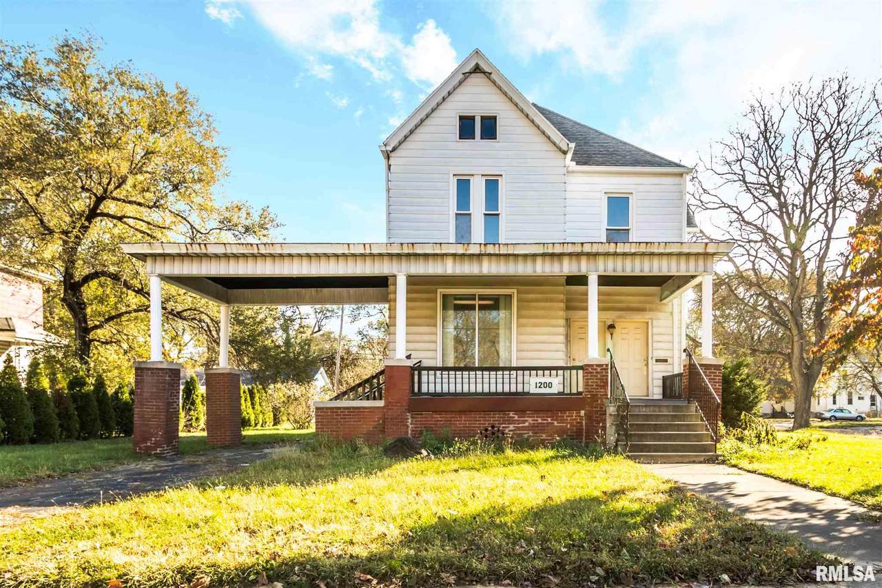 1200 Sheridan - Photo 1