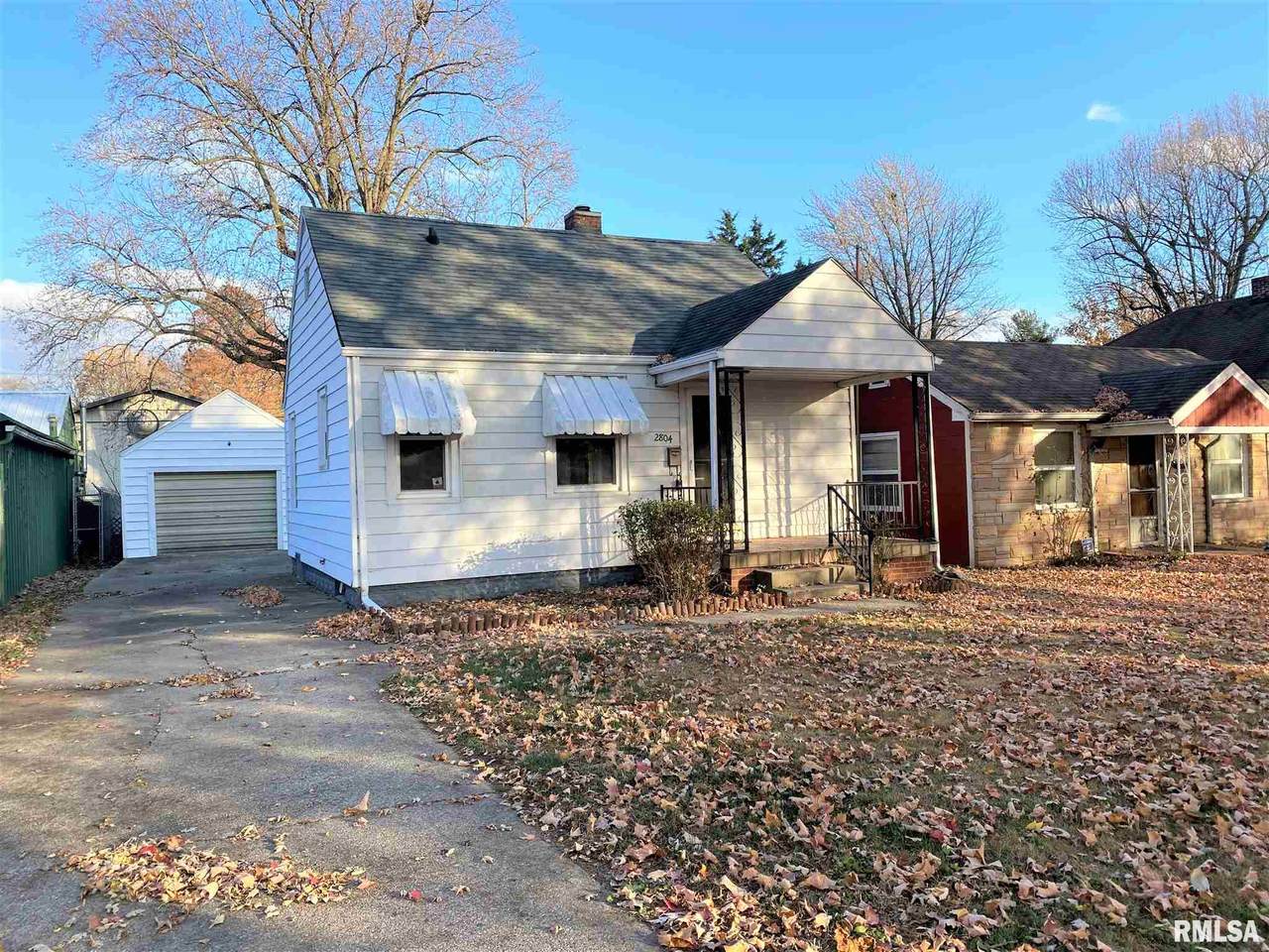 2804 Holmes Avenue - Photo 1