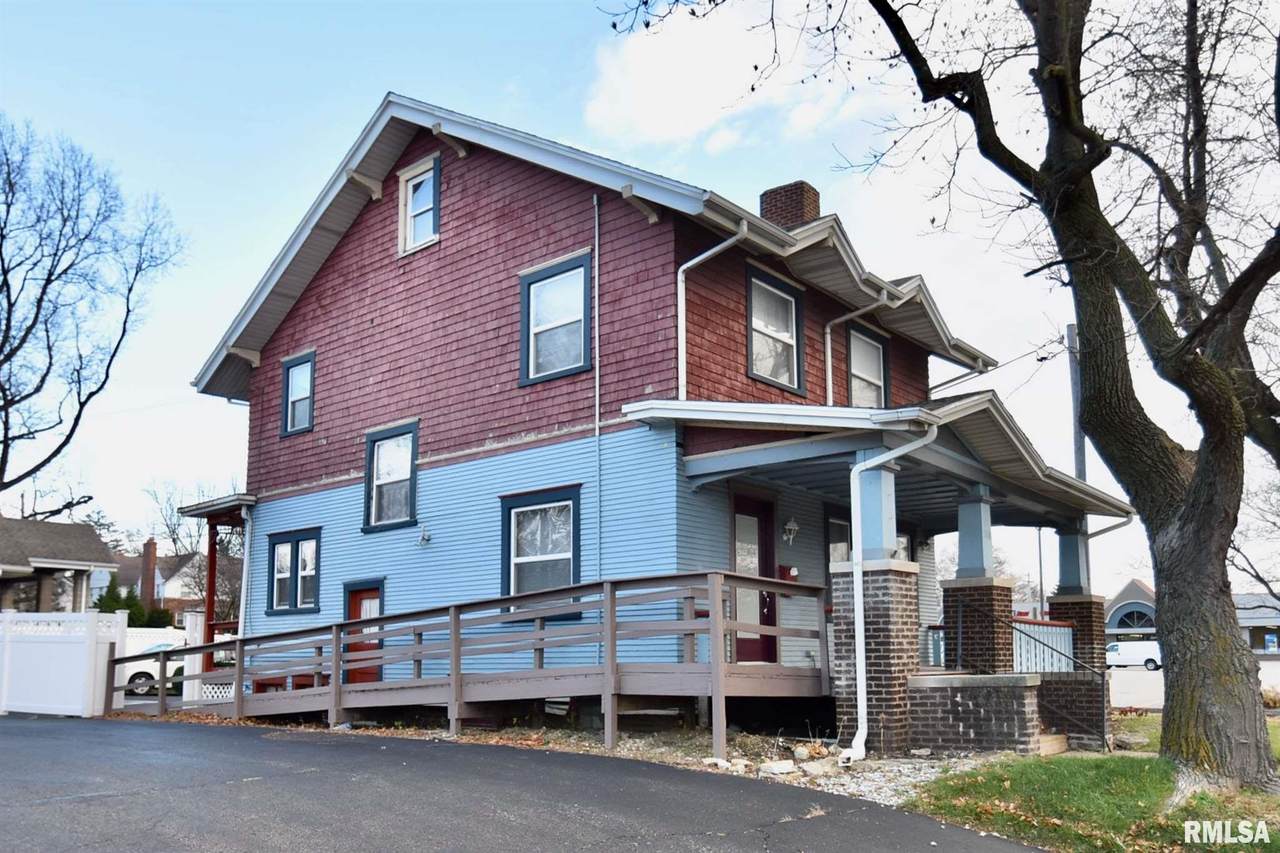 2100 Knoxville - Photo 1