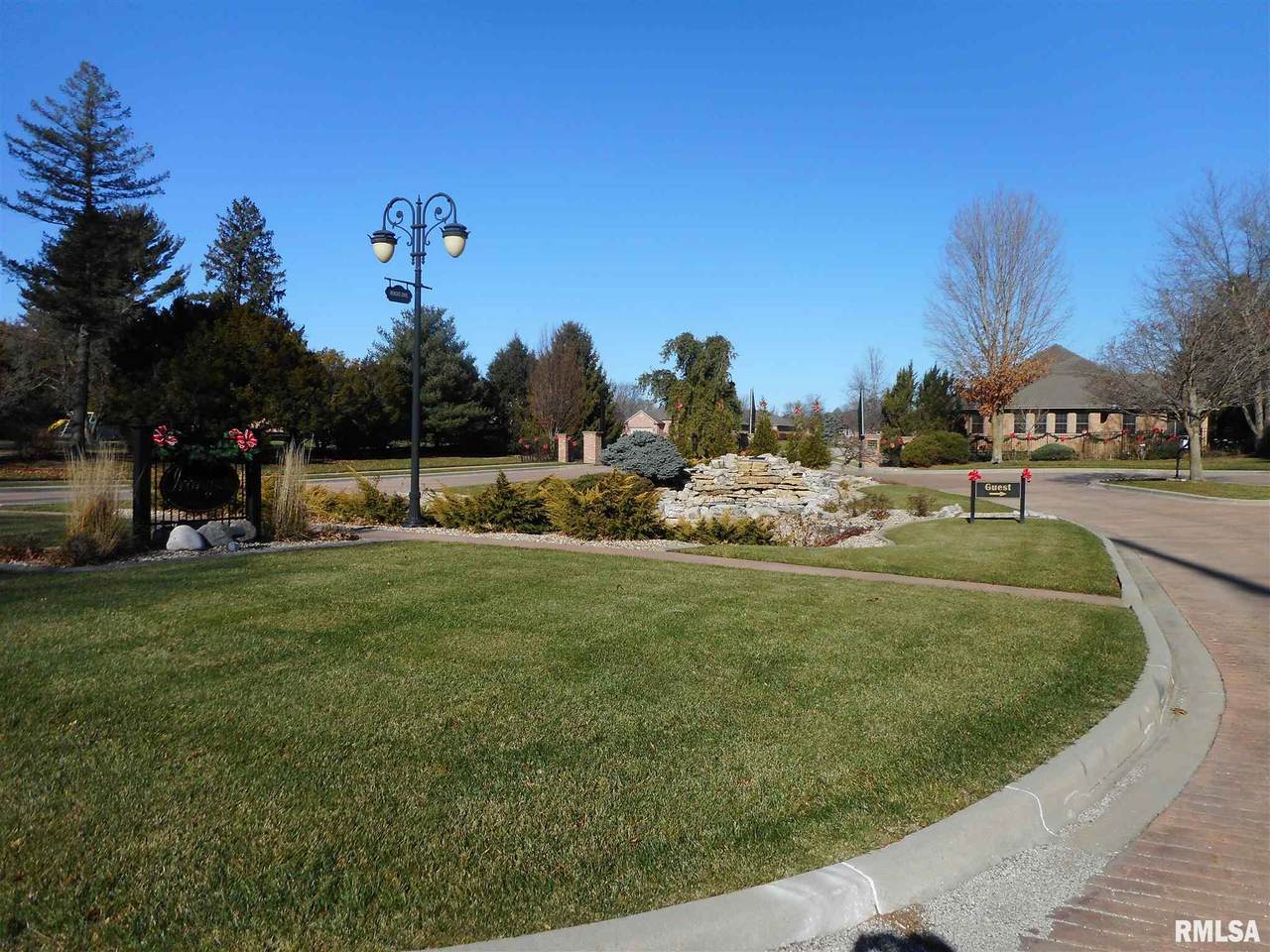 3101 Ironoak Circle - Photo 1
