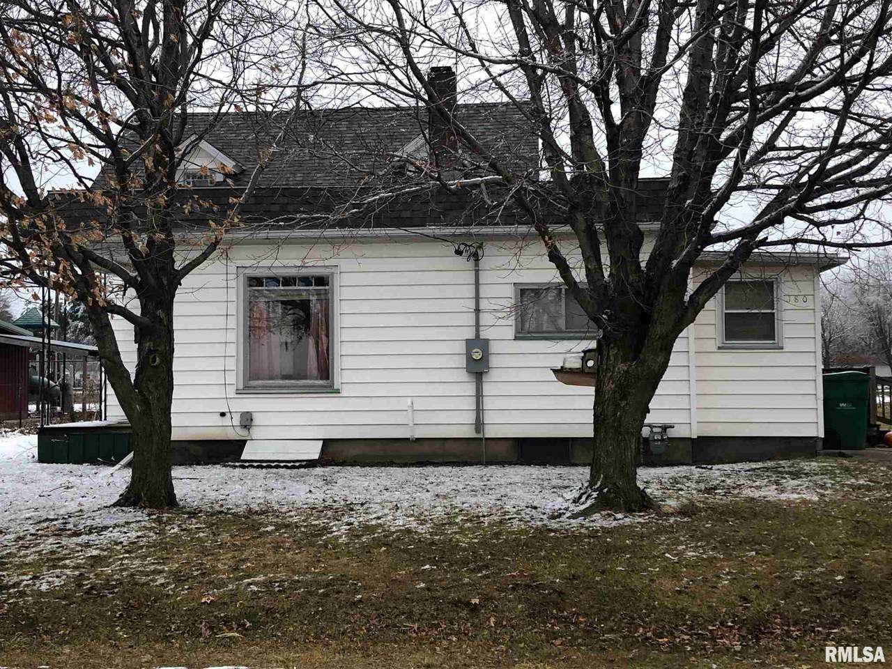 180 Bernadotte - Photo 1
