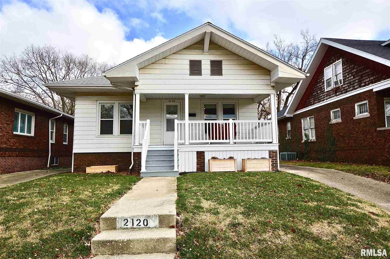 2120 5TH Street - Photo 1