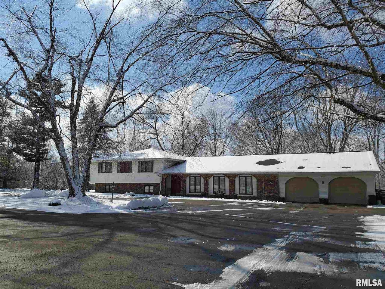 6917 Wilshire Drive - Photo 1