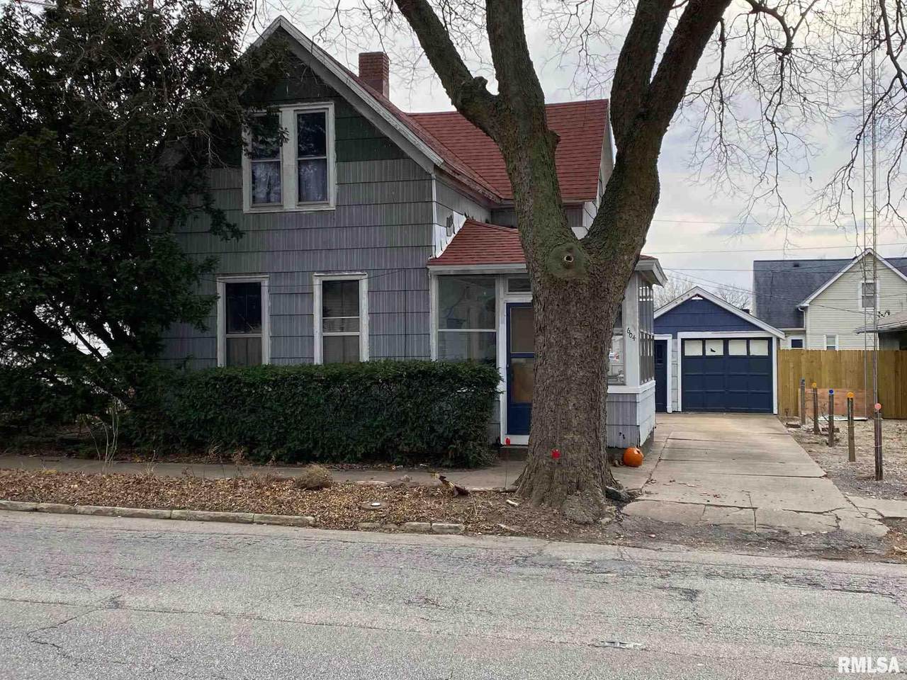 604 Ann Eliza Street - Photo 1