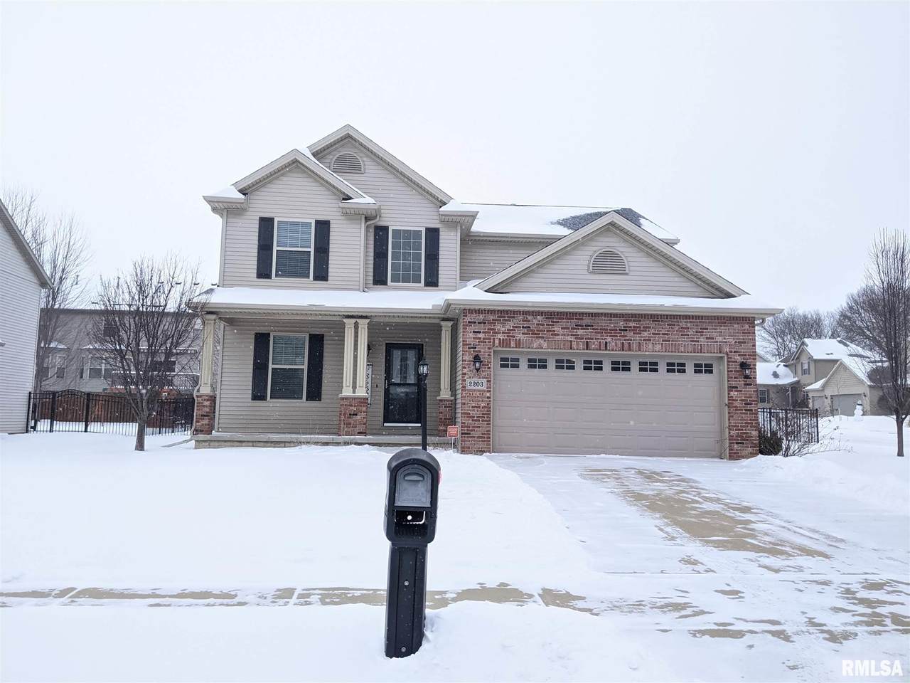 2203 Paddington Court - Photo 1