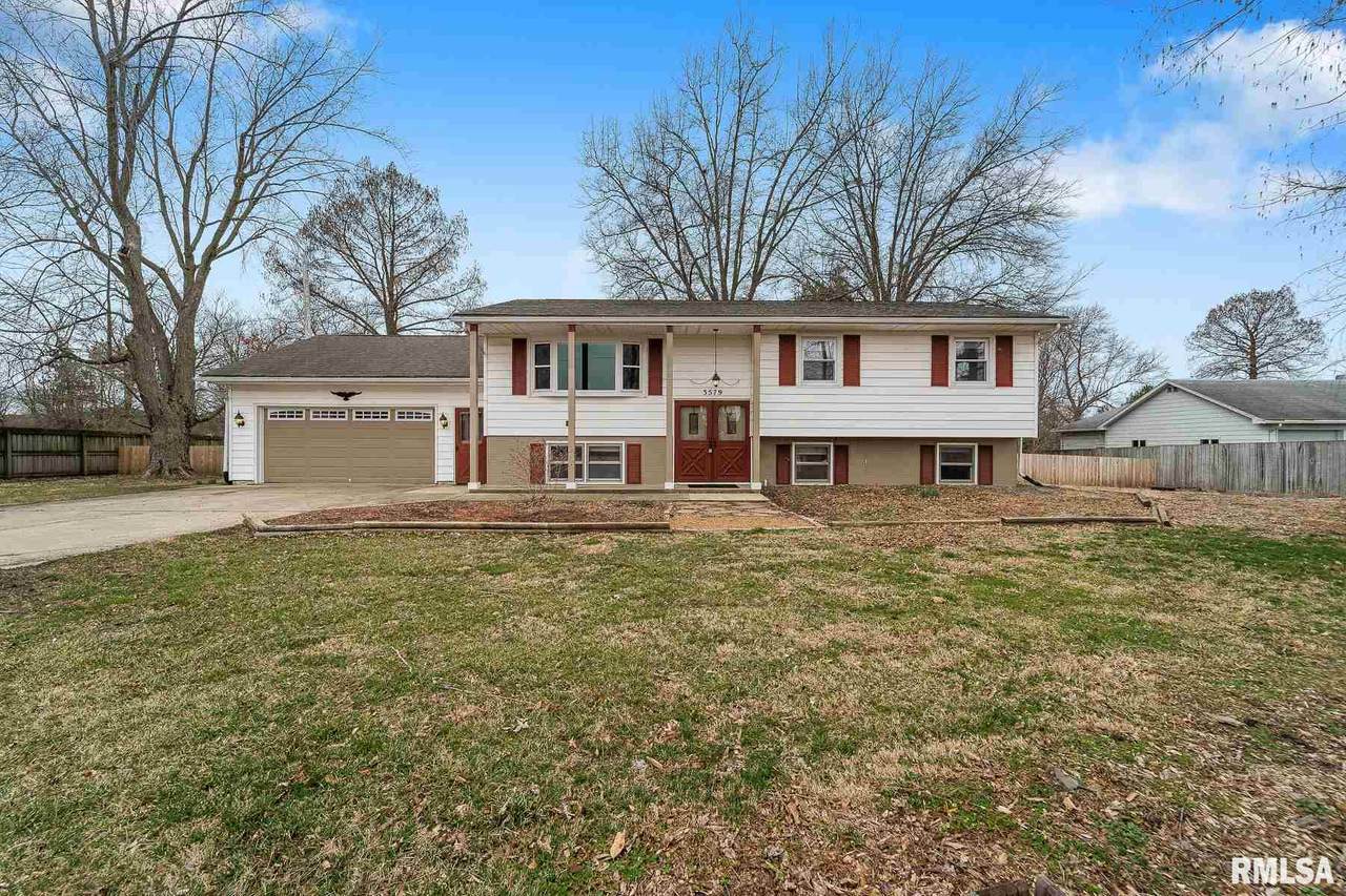 3579 Oak Hill - Photo 1