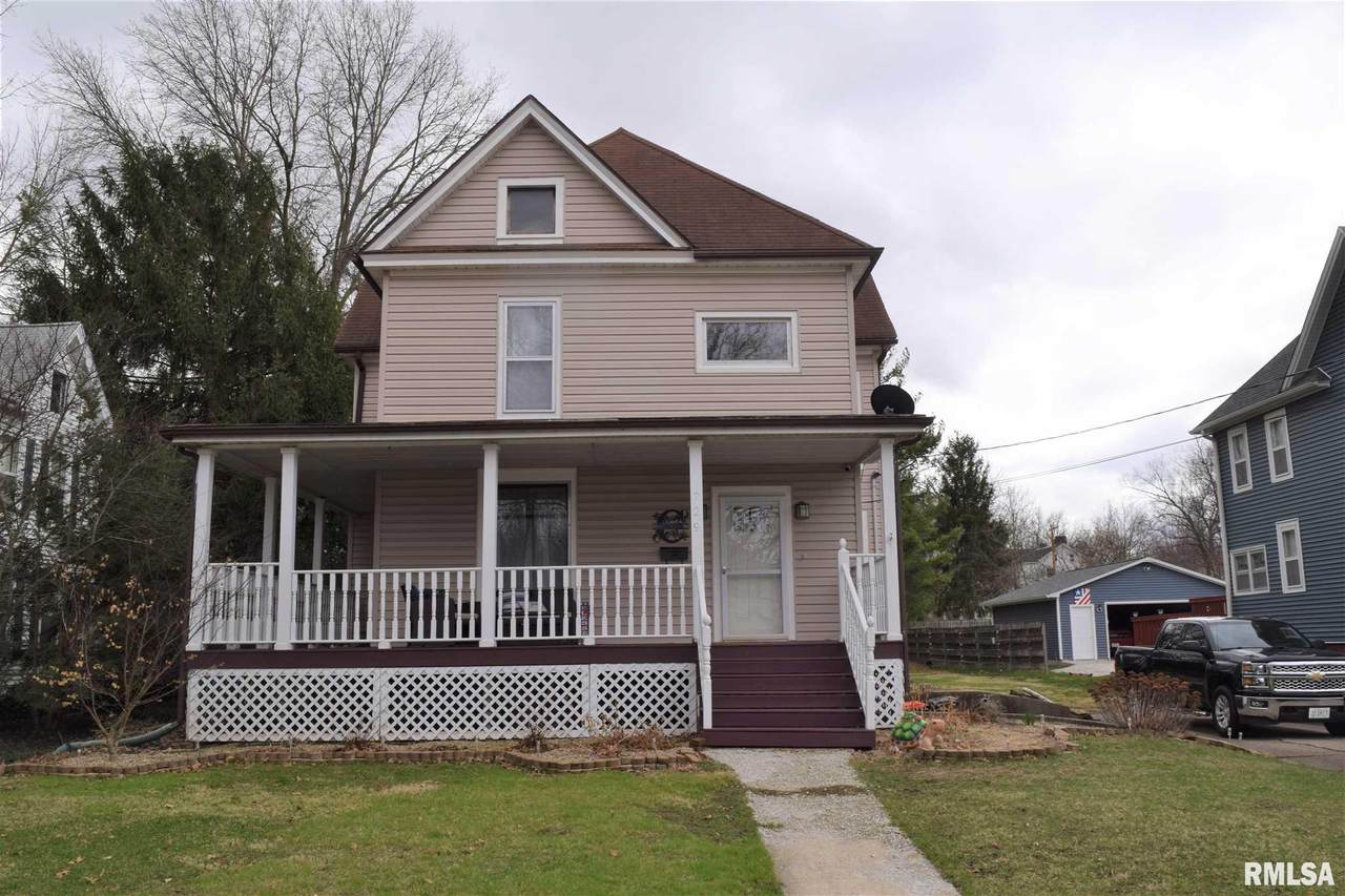 729 Douglas Avenue - Photo 1