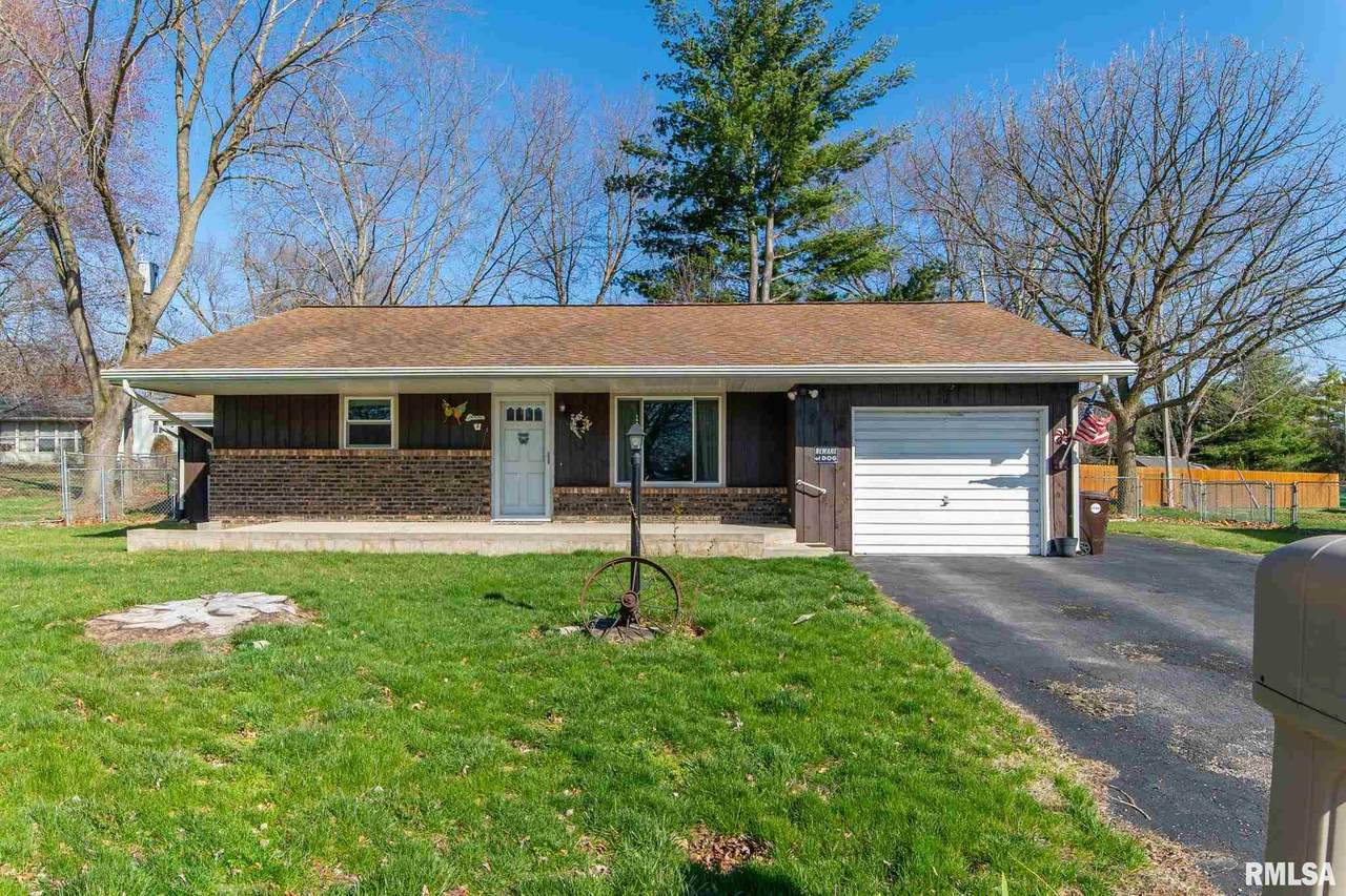 6 Community Drive - Photo 1